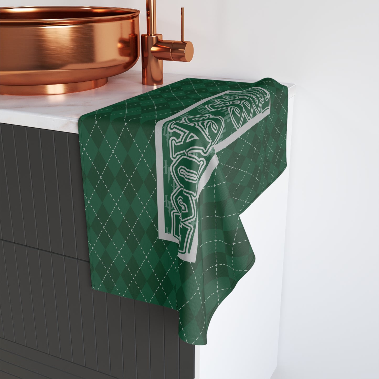HOUSE SLYTH TOWEL